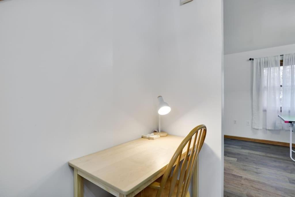 15 Min To Resorts, Dog Friendly, Cozy 3 Bedroom Game Area & Fire Pit Holiday home *